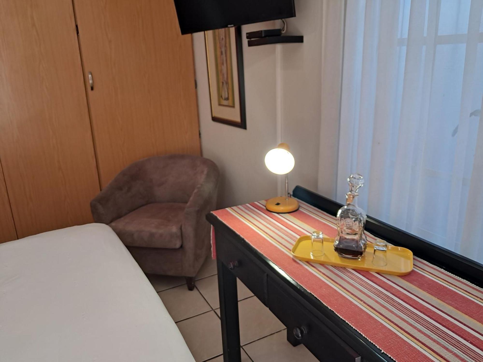Jakkalsdraai Guest House Potchefstroom Luaran gambar